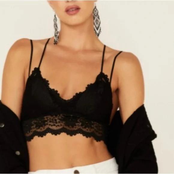 1 LEFT! Black Lace Women’s Bralette Top - Picture 4 of 5